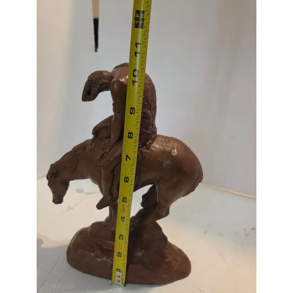 Vintage 1989 Red Mill Mfg End of the Trail Native American Horse Statue Decor